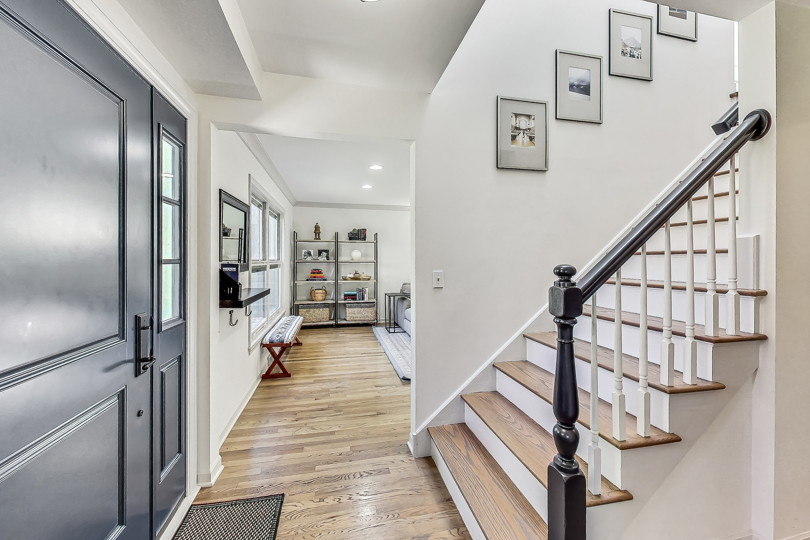 228 North Willow Road Elmhurst, IL 60126 - Photo 6 of 62 Gallery Image 6