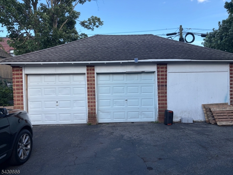 20 Ridge Street Orange, NJ 07050 - Photo 15 of 19