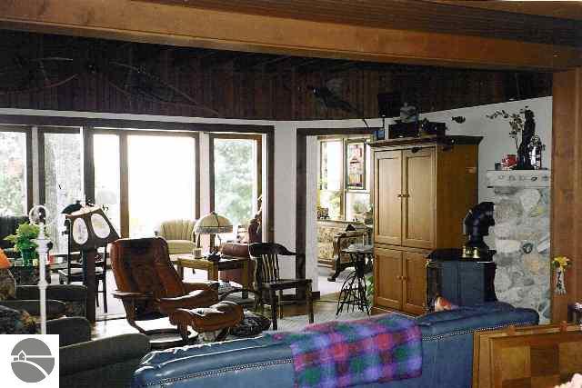 4200 North Omena Point Road Omena, MI 49674 - Photo 5 of 9 1647699-4.JPG