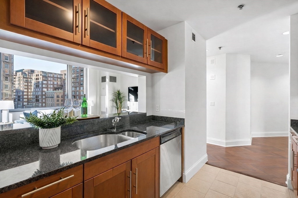 1 Charles Street South, Unit 6A Boston, MA 02116 - Photo 9 of 24