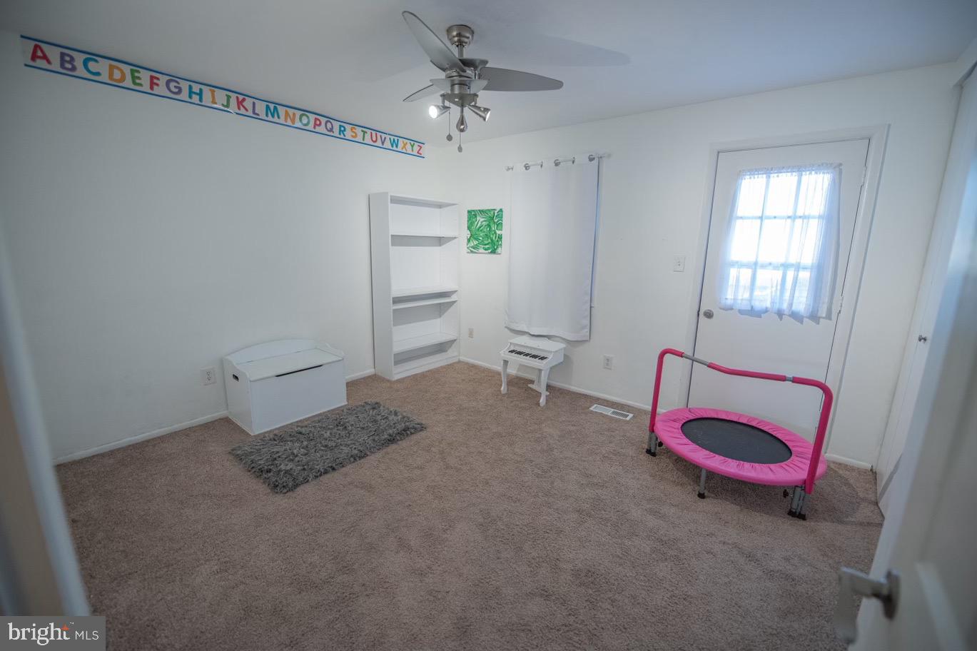 1604 Wogan Road York, PA 17404 - Photo 14 of 17 Gallery Image 14