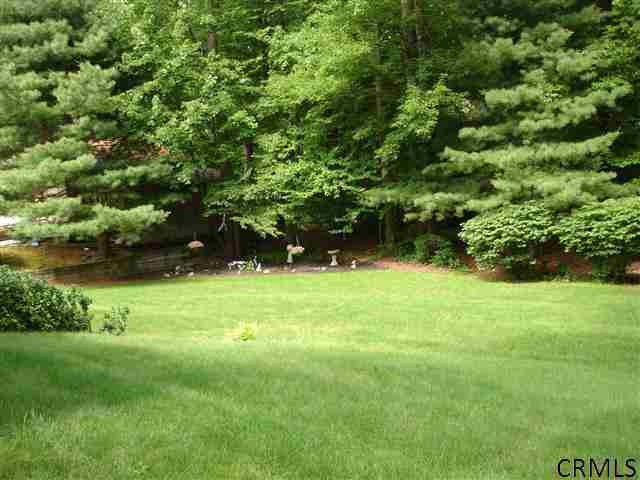 25 Denison Road Colonie, NY 12309 - Photo 24 of 25 Photo 24