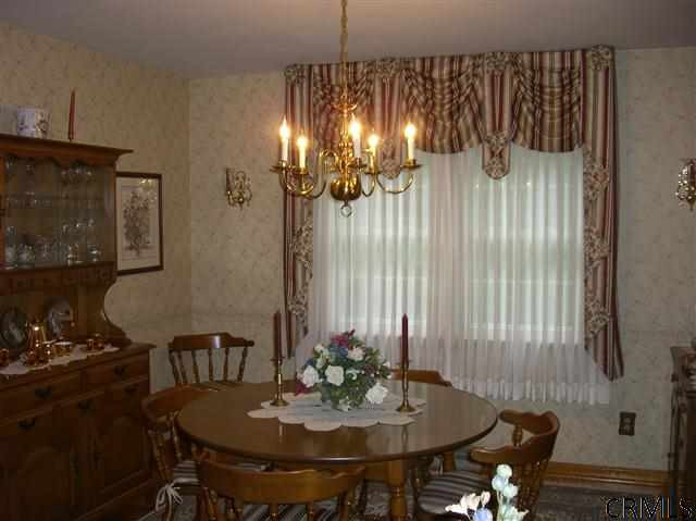 25 Denison Road Colonie, NY 12309 - Photo 5 of 25 Photo 5