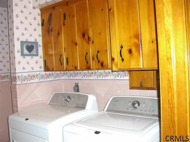 25 Denison Road Colonie, NY 12309 - Photo 9 of 25 Photo 9