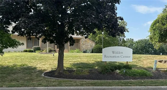 $389,000 | 5408 Northwest 58 Terrace, Kansas City, MO 64151