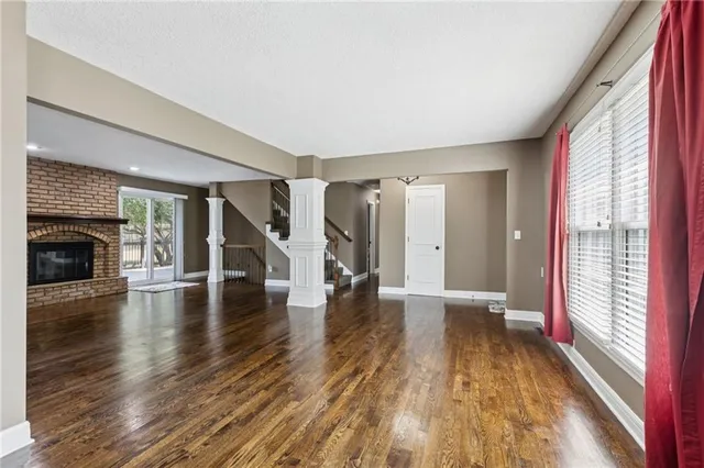 $389,000 | 5408 Northwest 58 Terrace, Kansas City, MO 64151