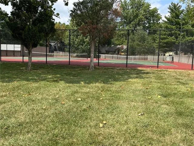 $389,000 | 5408 Northwest 58 Terrace, Kansas City, MO 64151