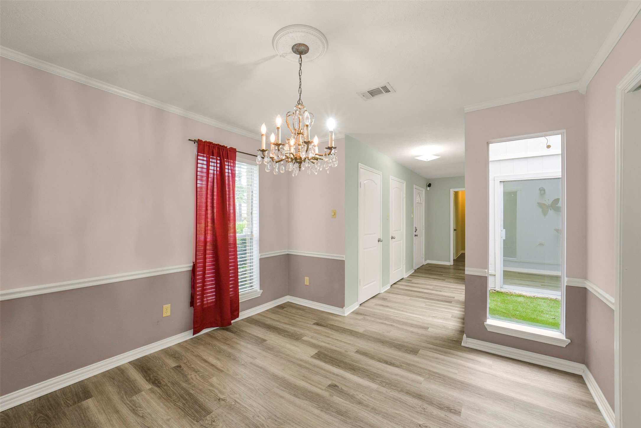 8343 Waynemer Way Houston, TX 77040 - Photo 18 of 38 Formal dining room area