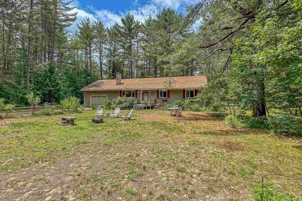 $2,500 | 19 Baker Circle, Fryeburg, ME 04037