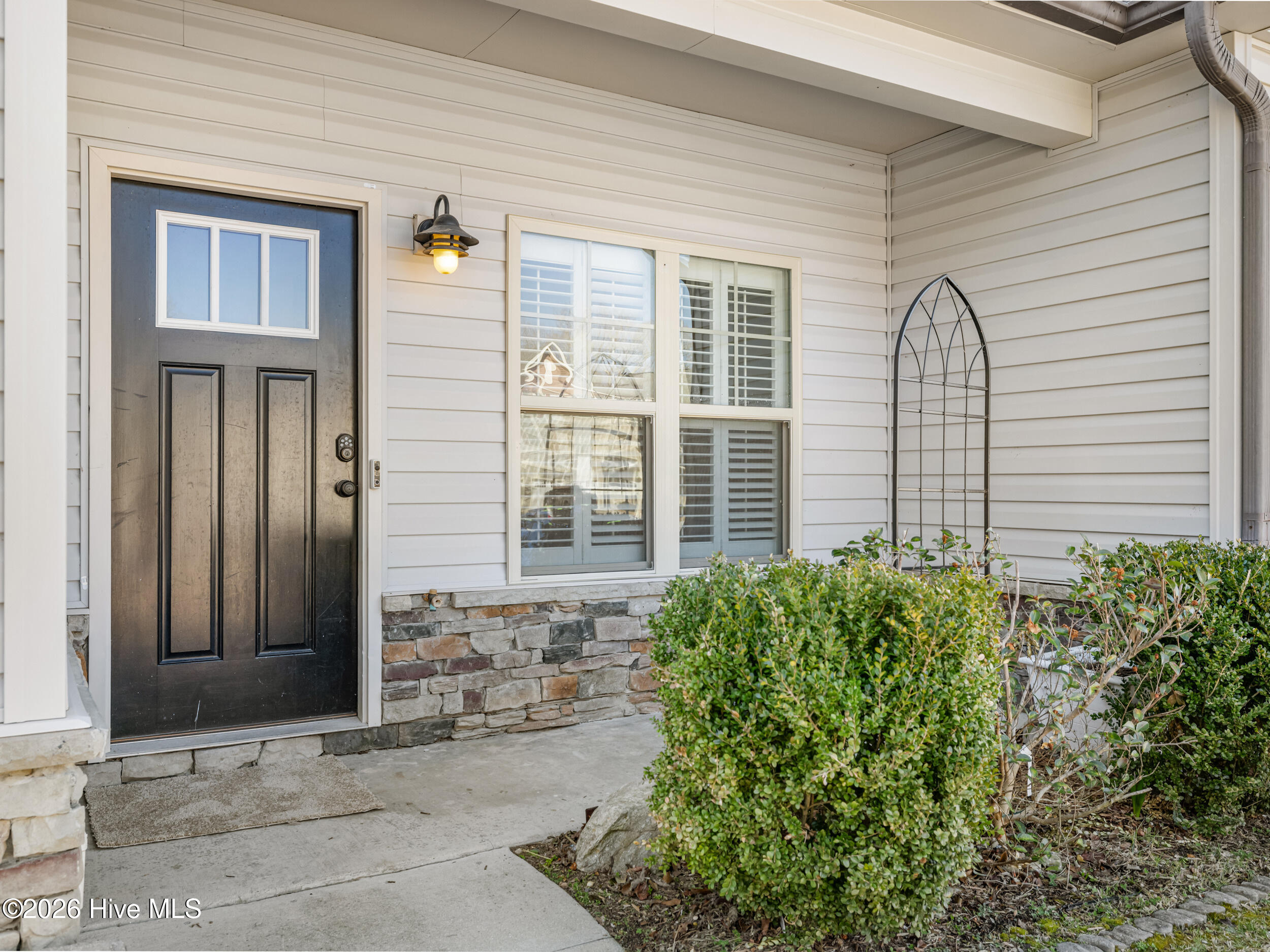308 Winstead Loop Richlands, NC 28574 - Photo 6 of 53