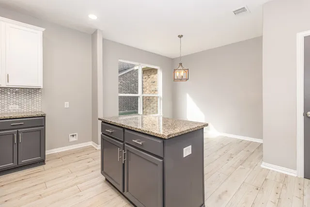 $364,000 | 9915 Sterling Village Drive, Rosharon, TX 77583