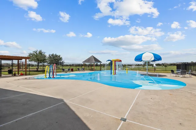 $364,000 | 9915 Sterling Village Drive, Rosharon, TX 77583