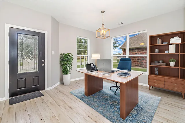 $364,000 | 9915 Sterling Village Drive, Rosharon, TX 77583