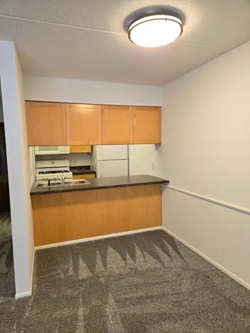 $119,000 | 6710 Vernon Avenue South, Unit 209, Edina, MN 55436