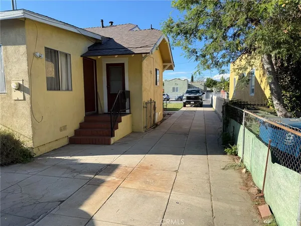 $789,000 | 2454 California Street, Huntington Park, CA 90255