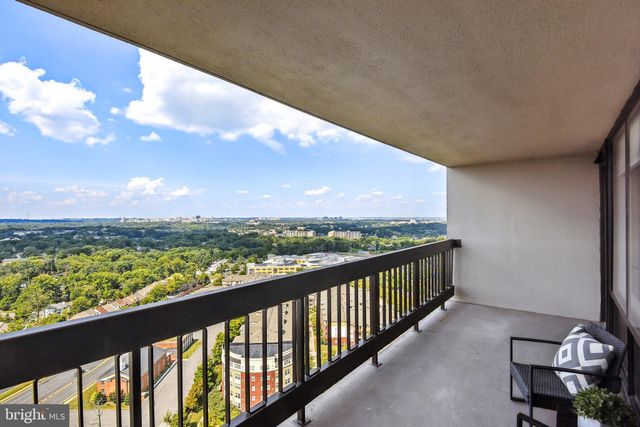 $305,000 | 3701 South George Mason Drive, Unit 2512N, Falls Church, VA 22041