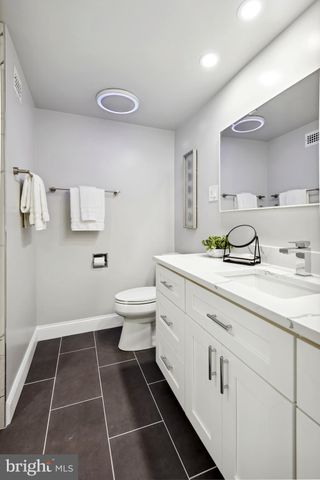 $305,000 | 3701 South George Mason Drive, Unit 2512N, Falls Church, VA 22041