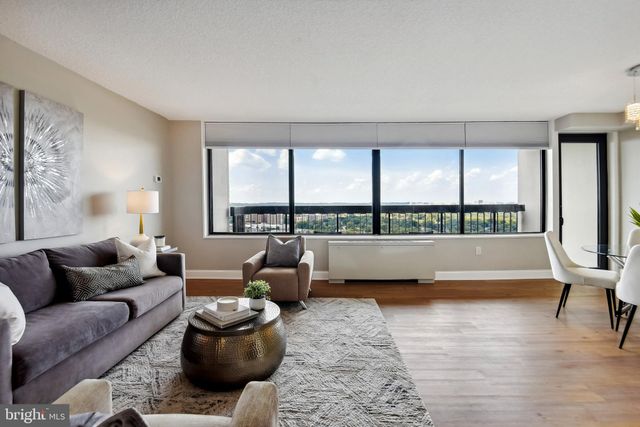 $305,000 | 3701 South George Mason Drive, Unit 2512N, Falls Church, VA 22041