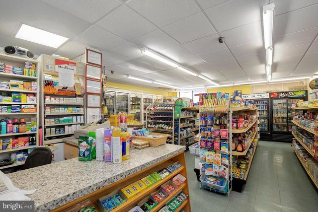 $305,000 | 3701 South George Mason Drive, Unit 2512N, Falls Church, VA 22041