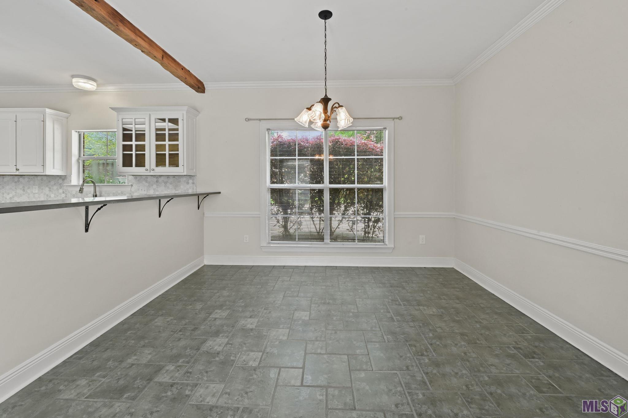 11231 Suncrest Court Baton Rouge, LA 70818 - Photo 6 of 15
