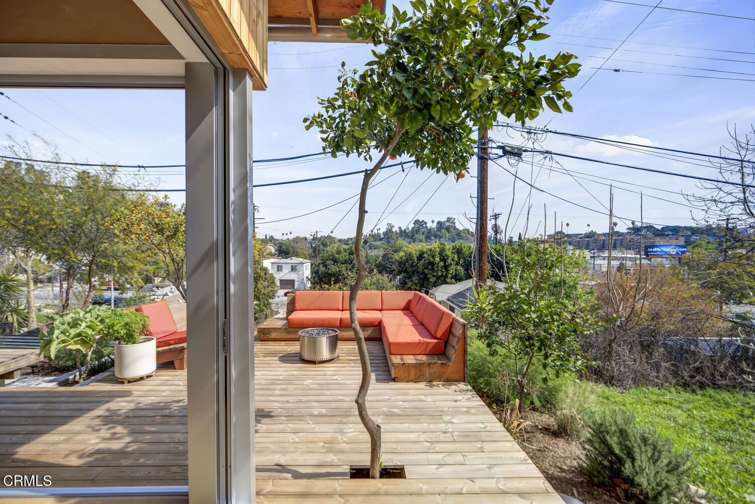 3601 Monterey Road Los Angeles, CA 90032 - Photo 4 of 28 08