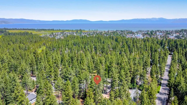 $1,400,000 | 673 James Avenue, South Lake Tahoe, CA 96150