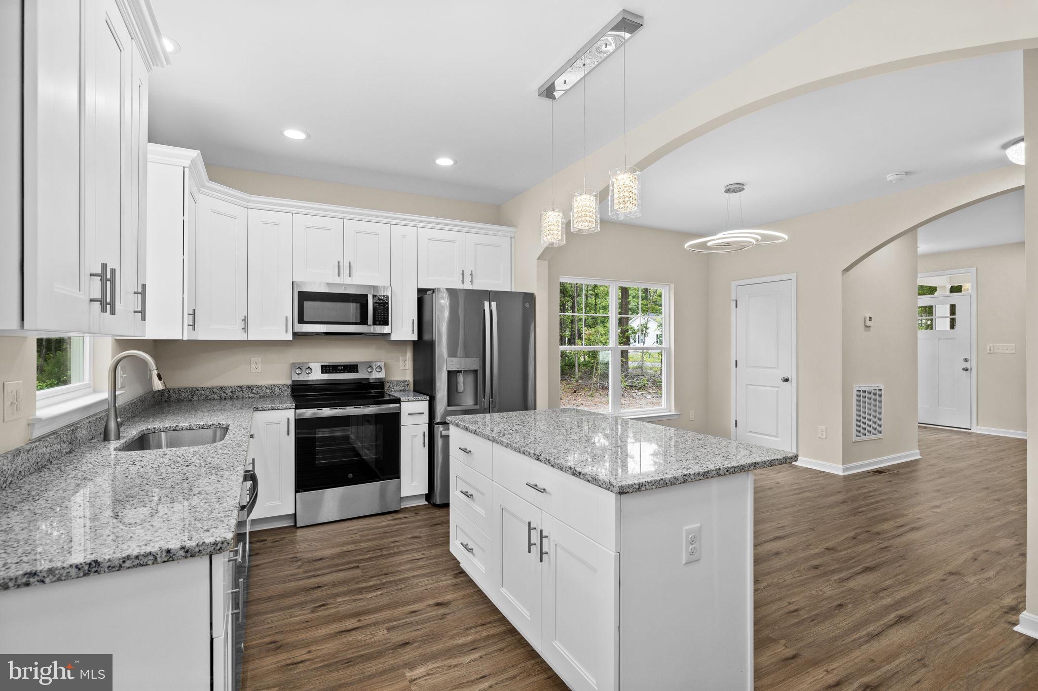 113 Laurel Lane Colonial Beach, VA 22443 - Photo 22 of 44 Kitchen