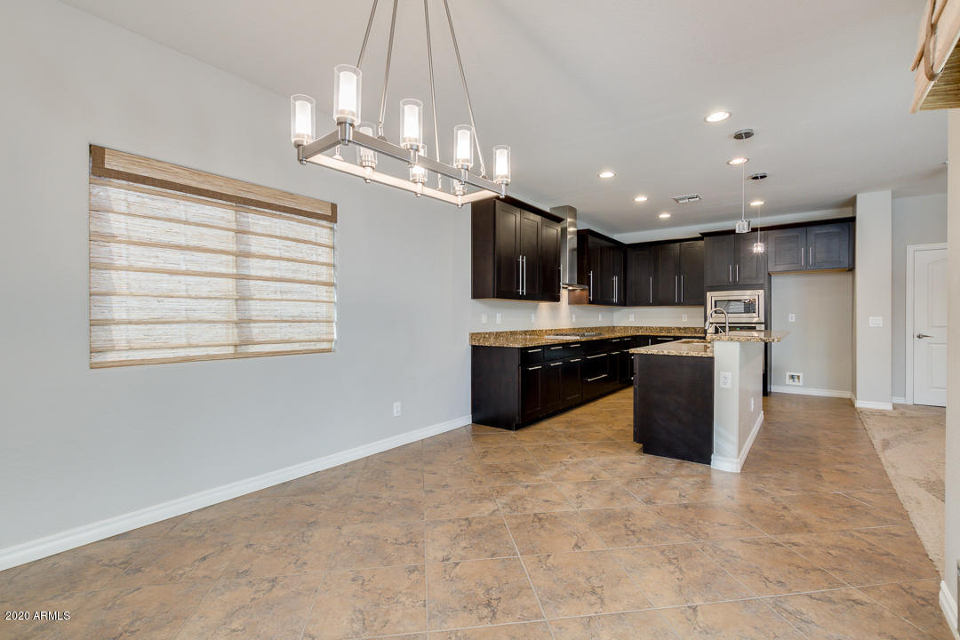2769 East Rakestraw Lane Gilbert, AZ 85298 - Photo 17 of 38 17-Rakestraw
