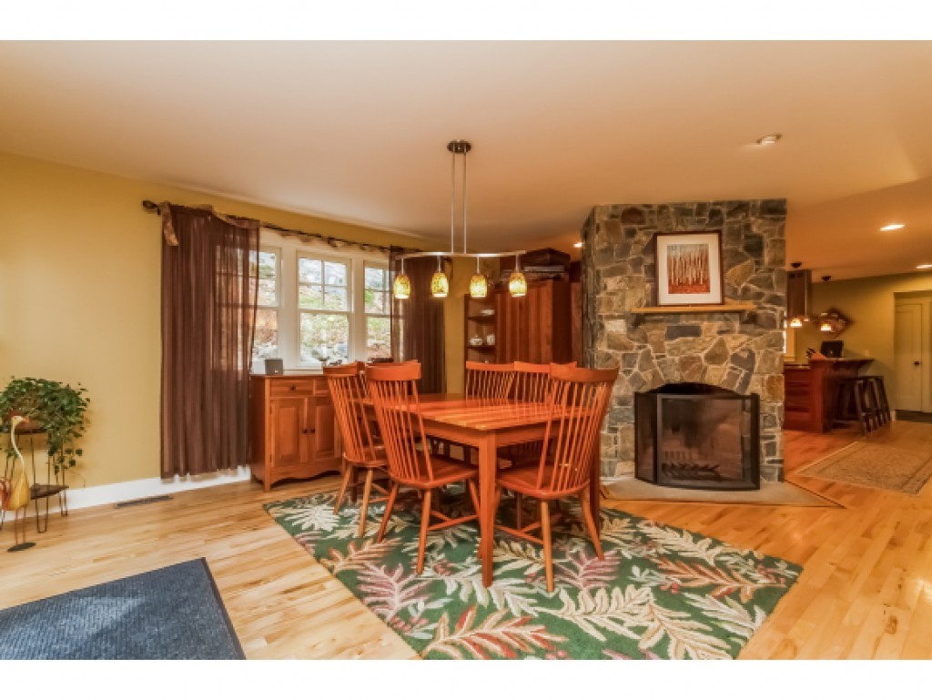 316 Patch Road Henniker, NH 03242 - Photo 9 of 24 Gallery Image 9