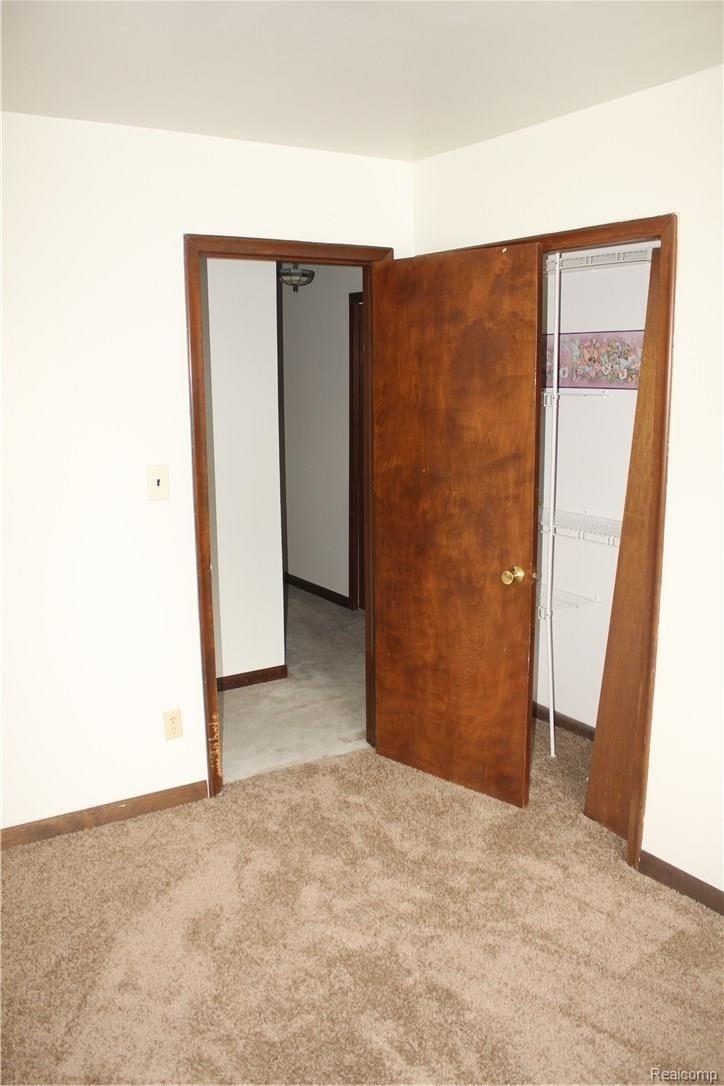 9255 Rucker Road Grosse Ile, MI 48138 - Photo 43 of 57 IMG_9665.JPG