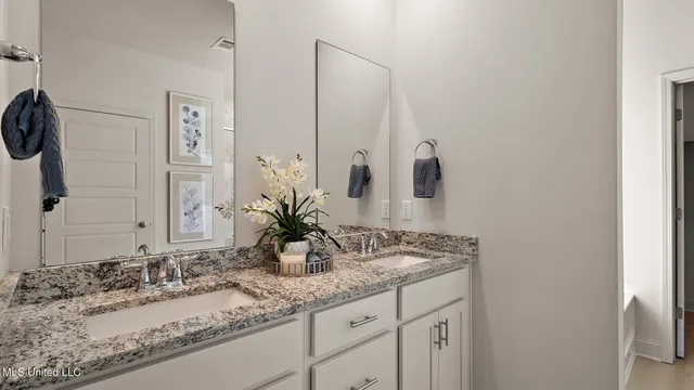 $407,384 | 110 Horseshoe Boulevard, Clinton, MS 39056