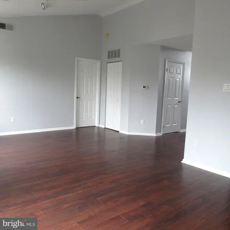 $2,200 | 79 Portsmouth Court, Unit 2249K, Holland, PA 18966
