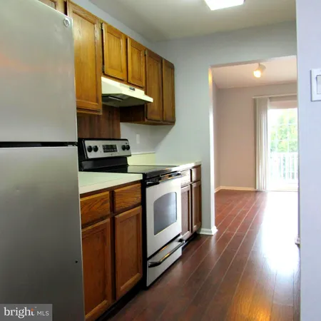 $2,200 | 79 Portsmouth Court, Unit 2249K, Holland, PA 18966