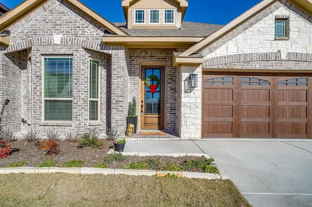 $4,000 | 144 Kingfisher Lane, Aledo, TX 76008