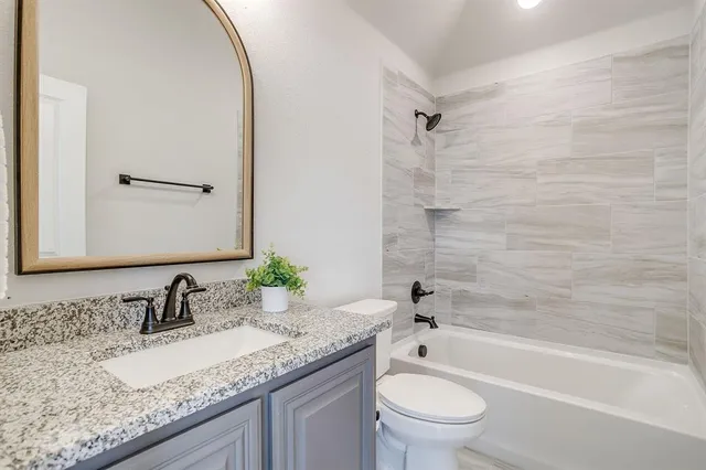 $4,000 | 144 Kingfisher Lane, Aledo, TX 76008