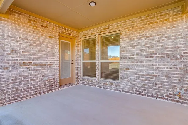 $4,000 | 144 Kingfisher Lane, Aledo, TX 76008