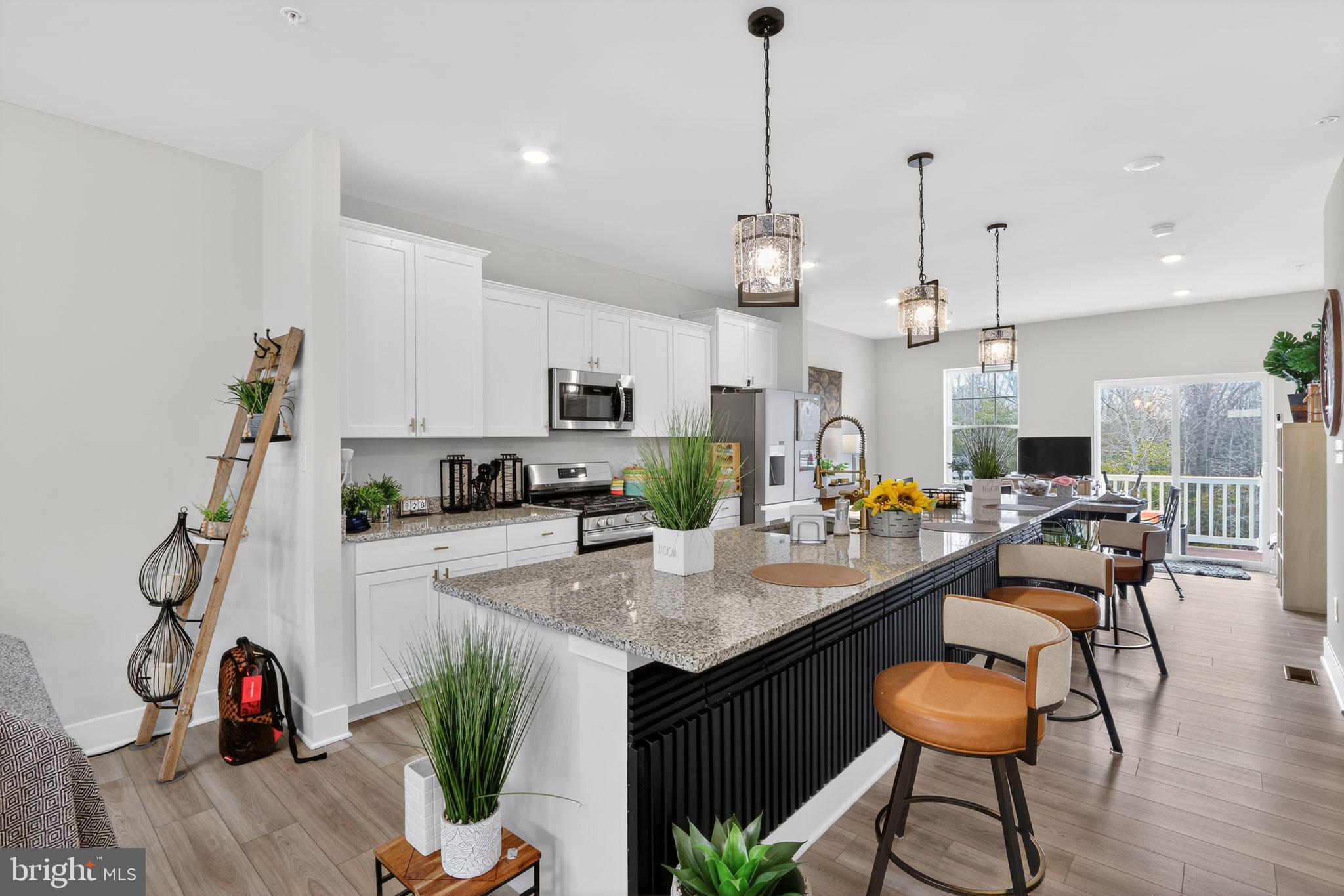 23609 Crosswinds Way California, MD 20619 - Photo 3 of 10 another angle of kitchen