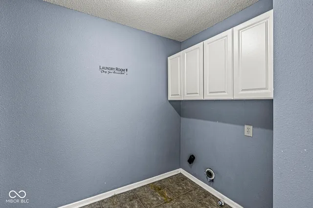 $1,800 | 7928 States Bend Drive, Indianapolis, IN 46239