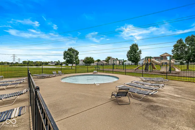 $1,800 | 7928 States Bend Drive, Indianapolis, IN 46239