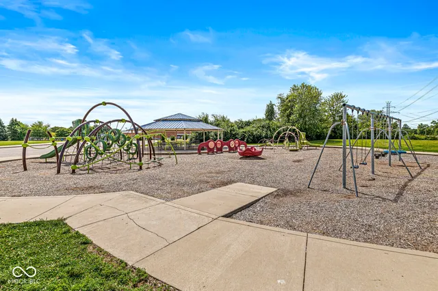 $1,800 | 7928 States Bend Drive, Indianapolis, IN 46239