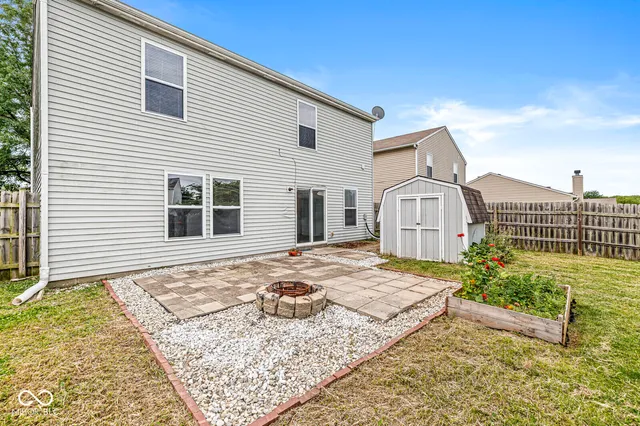 $1,800 | 7928 States Bend Drive, Indianapolis, IN 46239