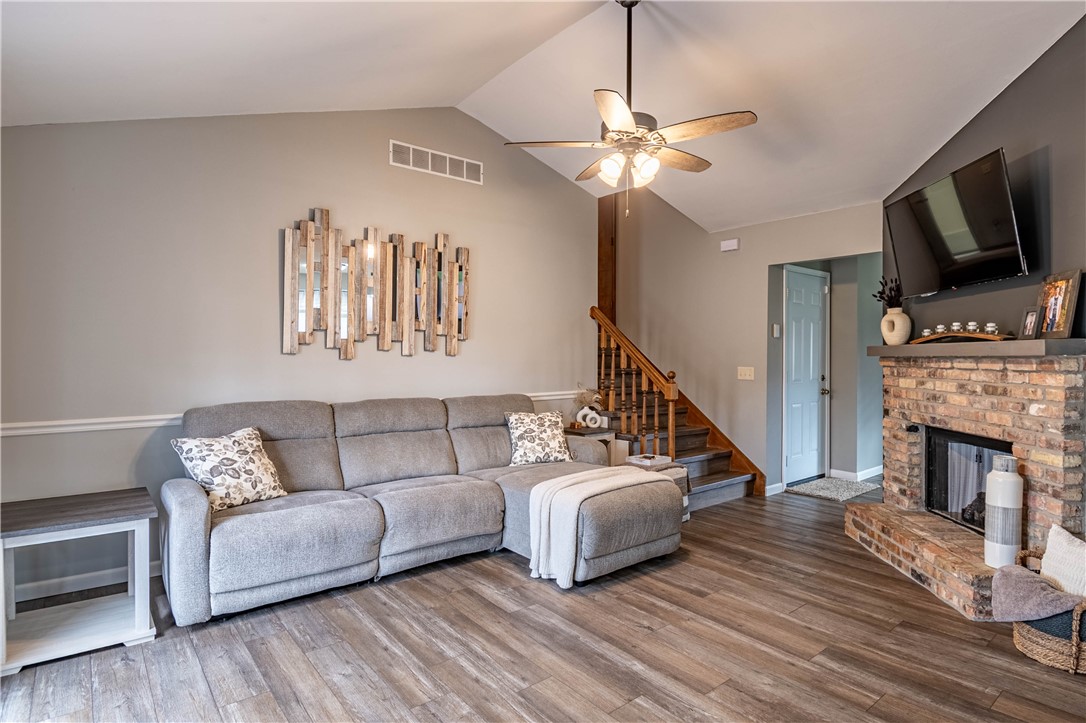 2835 Primrose Lane Decatur, IL 62526 - Photo 9 of 26