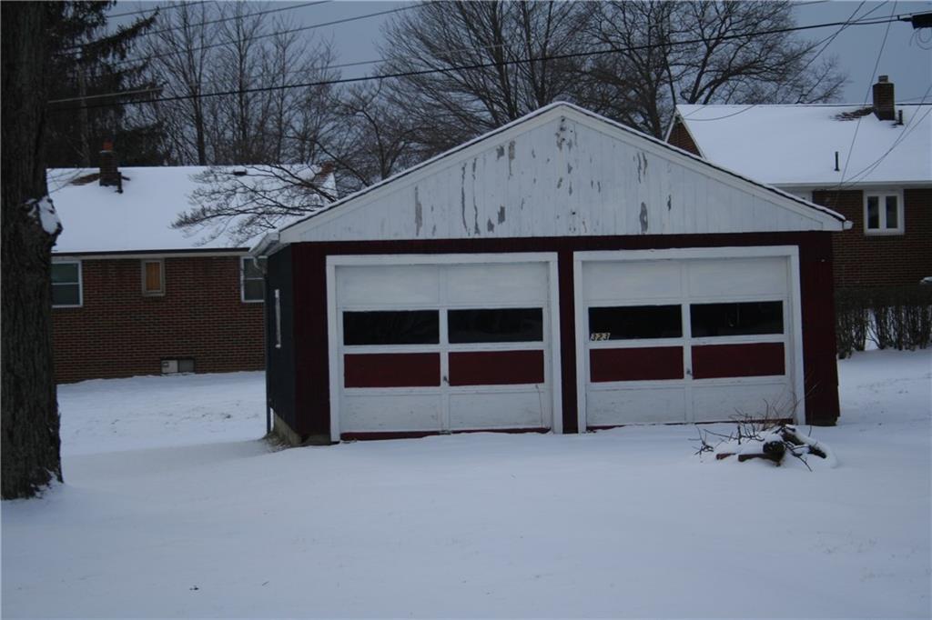 323 Shilling Avenue Farrell, PA 16121 - Photo 2 of 12