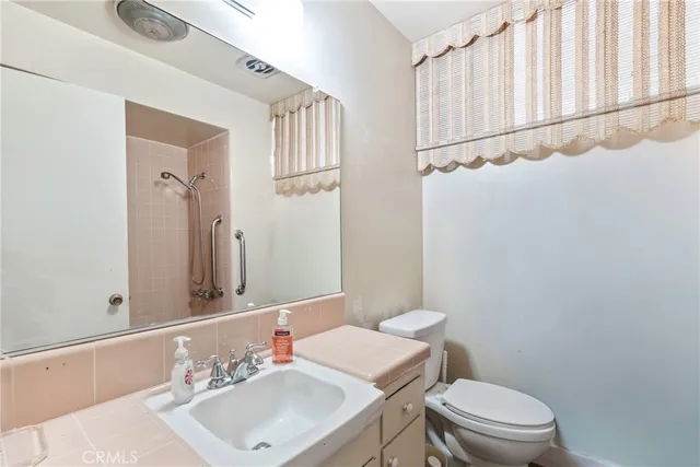 $1,175,000 | 220 East Madison Avenue, Placentia, CA 92870