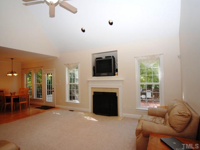 12721 Strickland Road Raleigh, NC 27613 - Photo 7 of 24