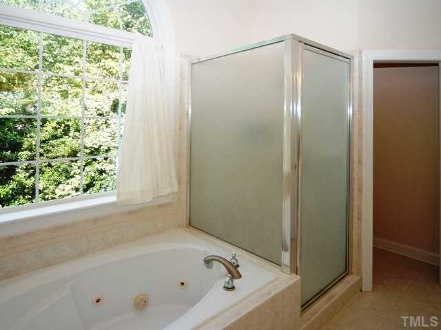 12721 Strickland Road Raleigh, NC 27613 - Photo 10 of 24
