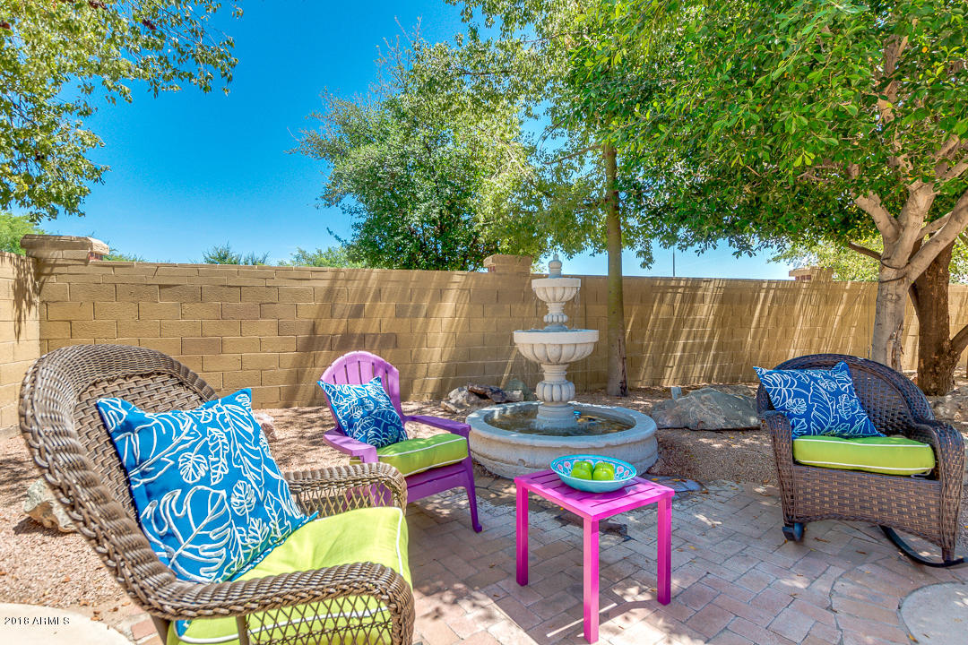 806 West Shellfish Drive Gilbert, AZ 85233 - Photo 10 of 38 39-Shellfish