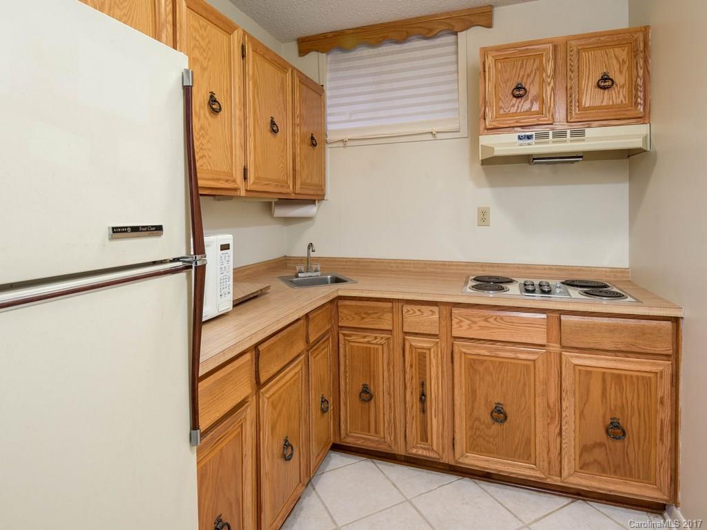 911 Weston Road Arden, NC 28704 - Photo 13 of 24 Gallery Image 13