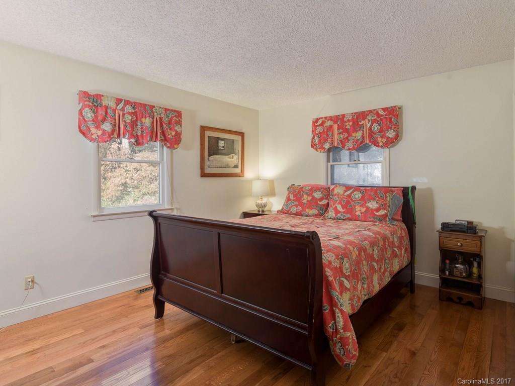 911 Weston Road Arden, NC 28704 - Photo 7 of 24 Gallery Image 7