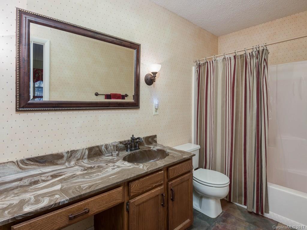 911 Weston Road Arden, NC 28704 - Photo 8 of 24 Gallery Image 8